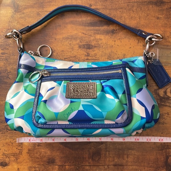 Coach M0968-14736 Poppy Scarf Print Shoulder Bag *Please read description!* - Picture 1 of 12